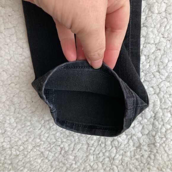 DKNY Women's Ave B Ultra Skinny charcoal gray black jeans, Sz 6 - Picture 16 of 16